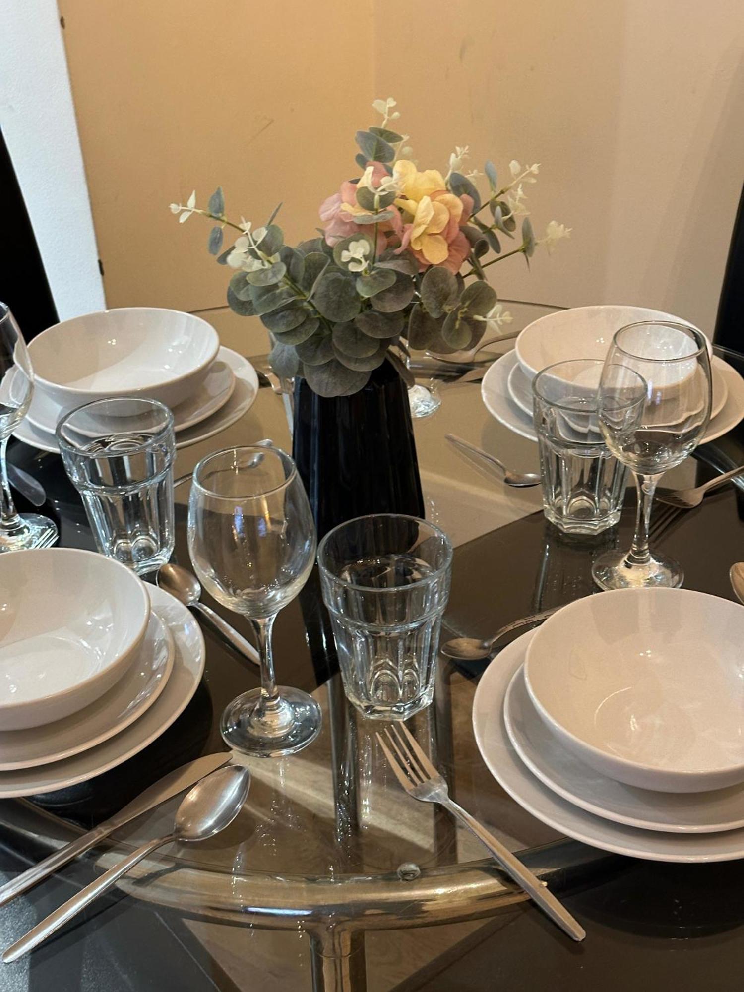 1-Bedroom Flat With Small Garden & Paid Parking In Finsbury Park, Highbury London Eksteriør billede